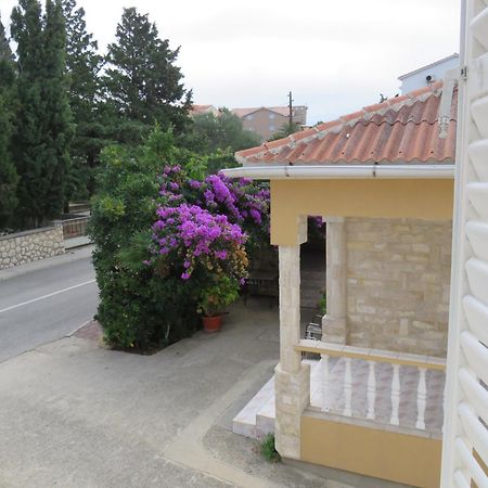 Guest House Miro Новаля Стая снимка