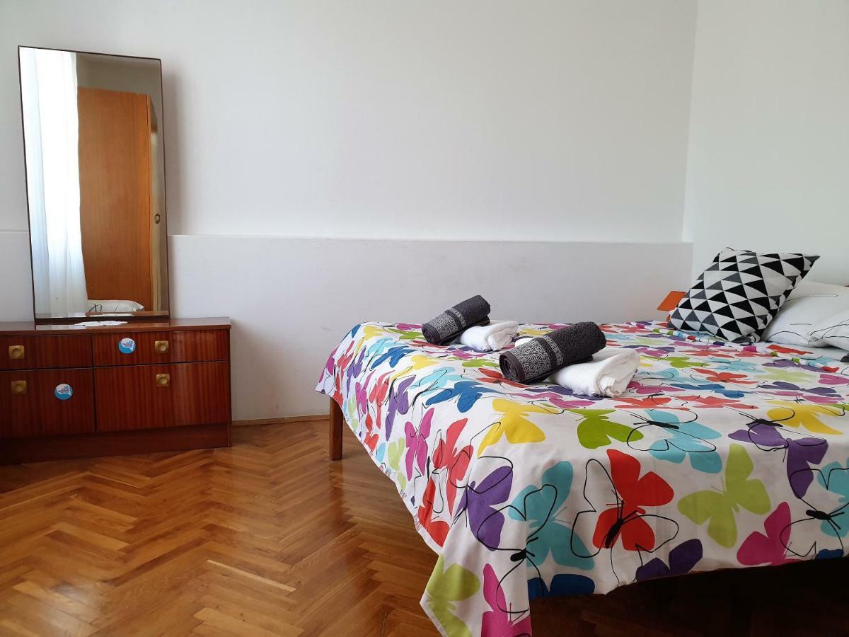 Guest House Miro Новаля Екстериор снимка
