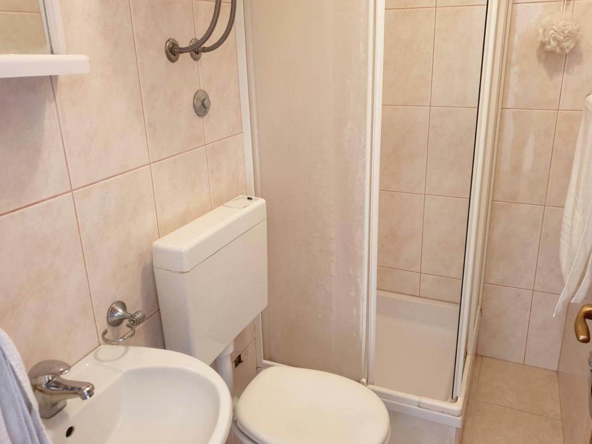 Guest House Miro Новаля Стая снимка